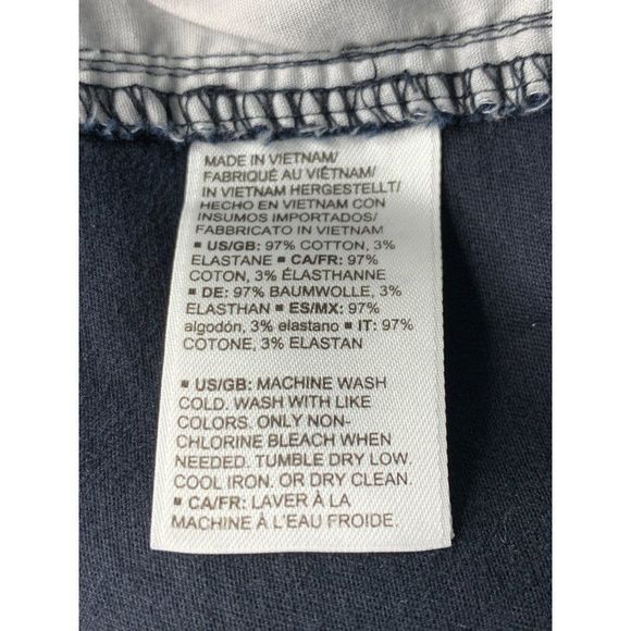 Women’ Amazon Essentials Size 14 Navy Chino Bermuda Shorts - Picture 6 of 6